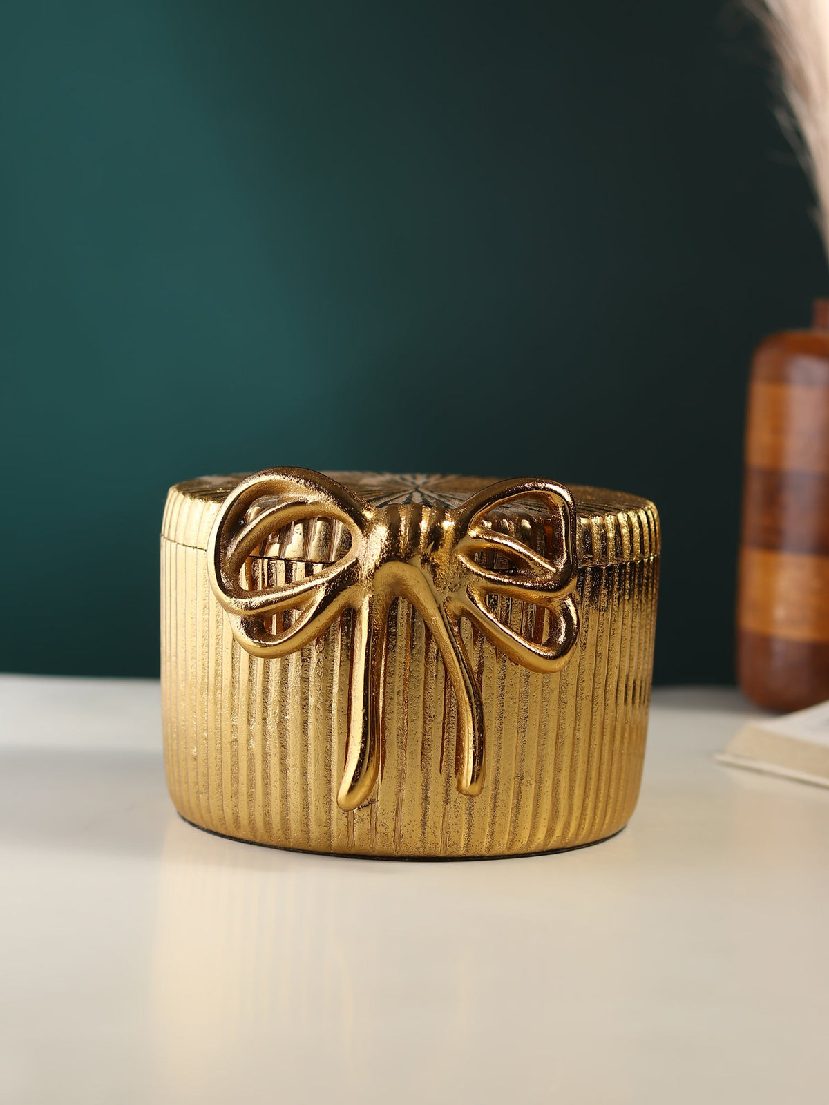 Bella's Bow Storage Box M.M.I. OVERSEAS