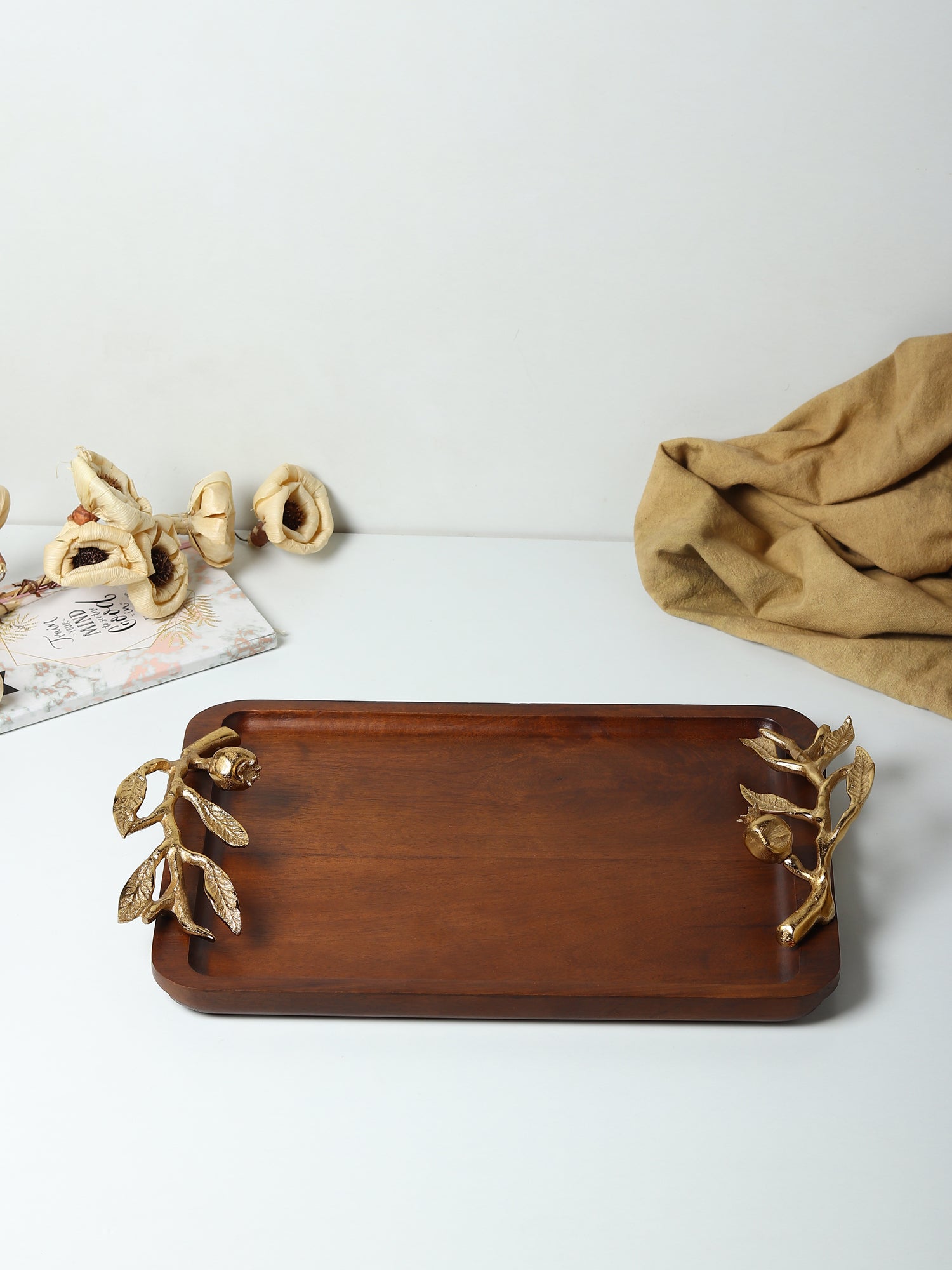 Pomegranate tray gold