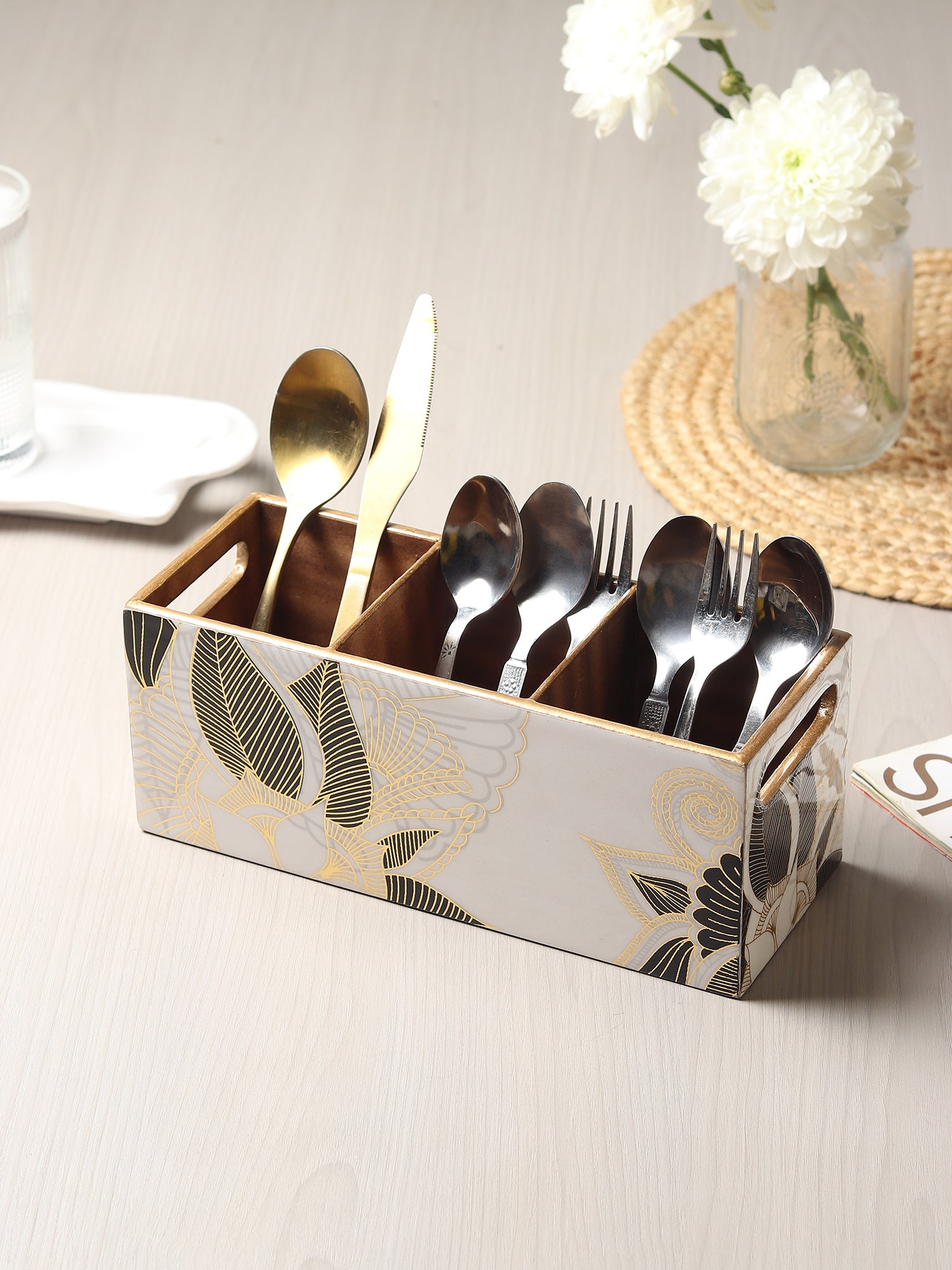 Ivory Noir Bloom Cutlery holder