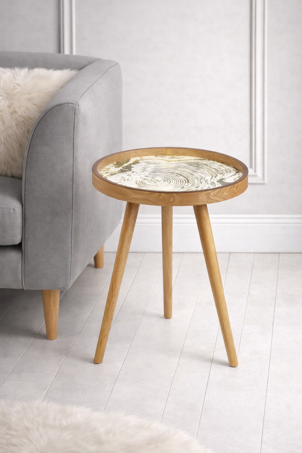 Oakveil Brown Table Medium