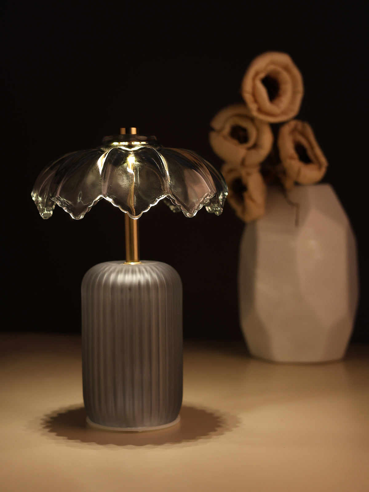 Novelle Crystelle Glass Lamp