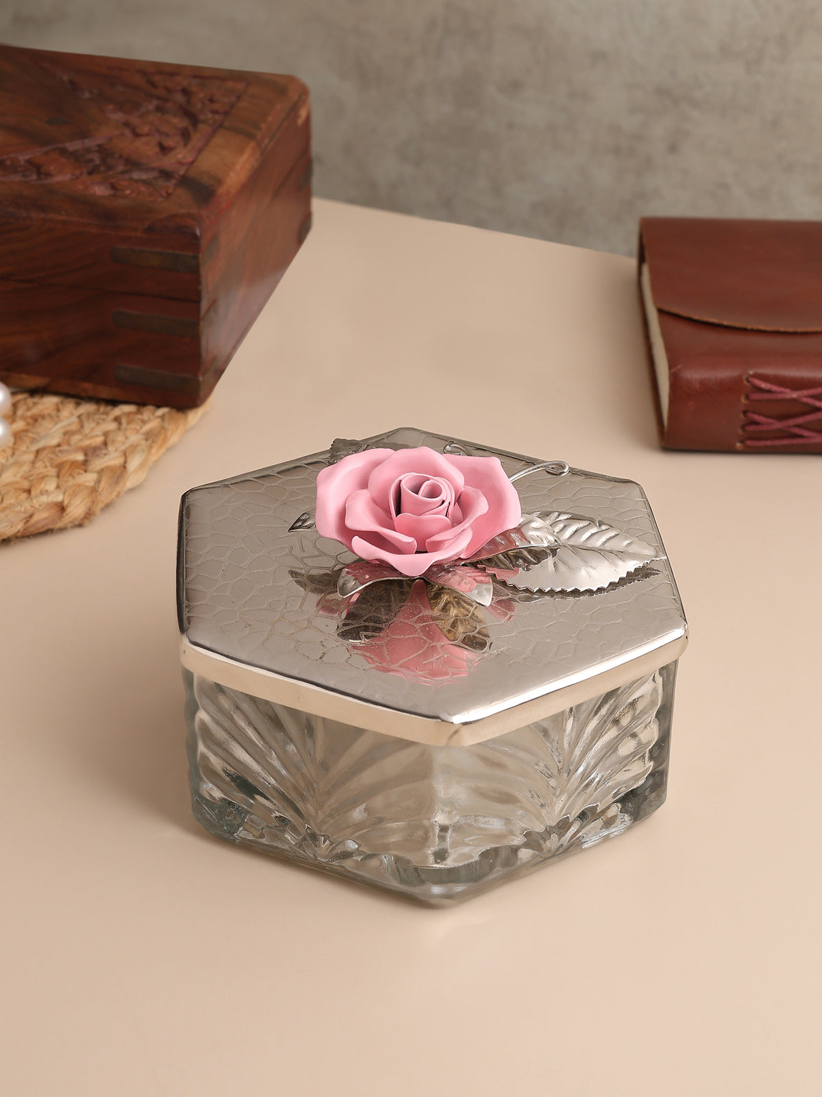 Petal Eclat Pink Hexa Box