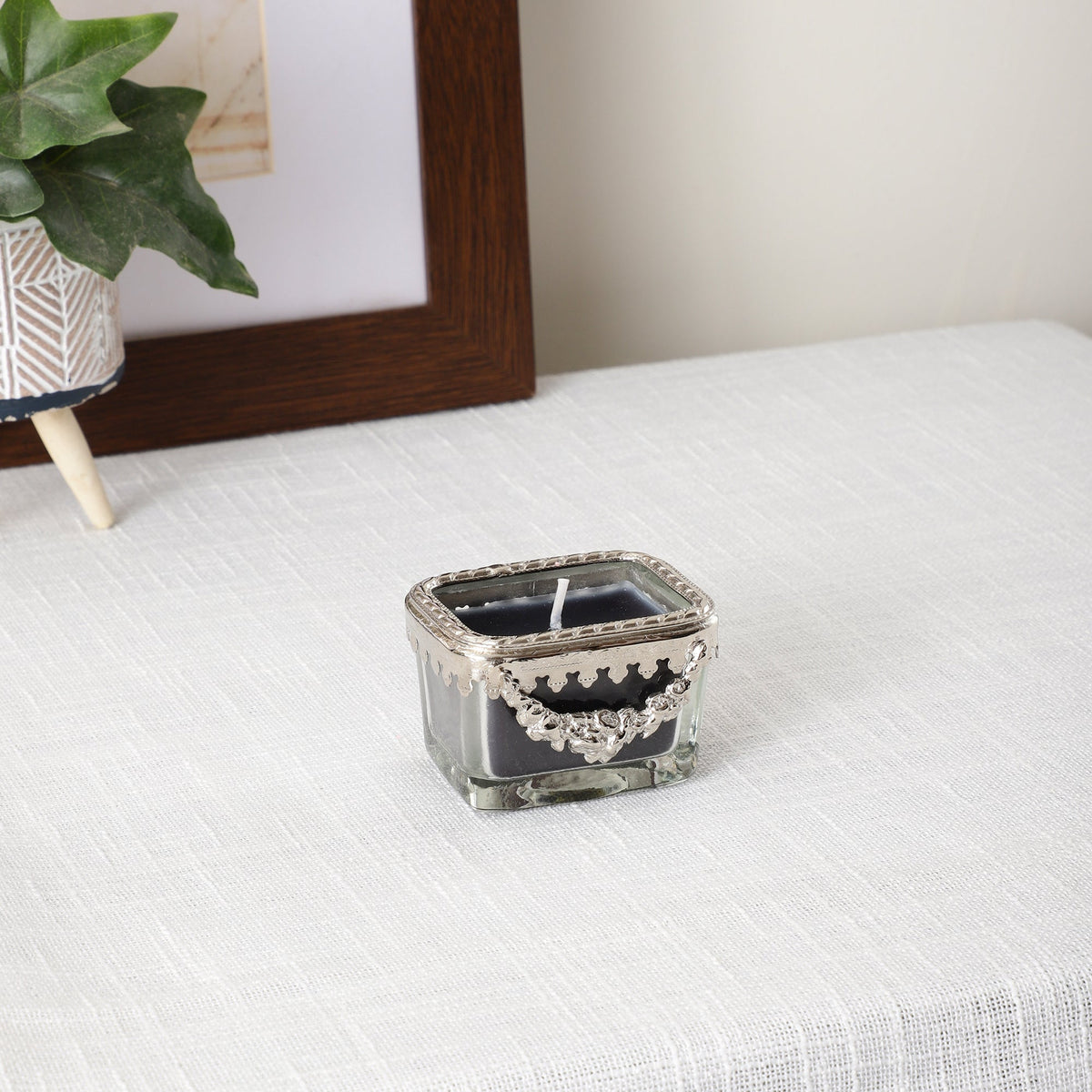 black velvet Scented candle glass jar with Silver Ring M.M.I. OVERSEAS