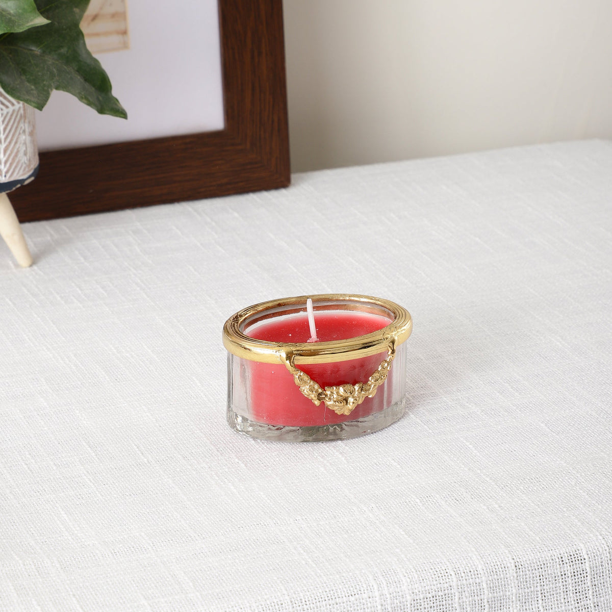 cherry blossom red scented candle jar with Golden ring M.M.I. OVERSEAS
