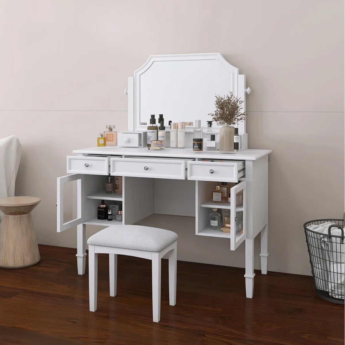 Elegant 44.4" Makeup Vanity Desk – Large Mirror & Convenient Drawer-OUCH CART Dressing table