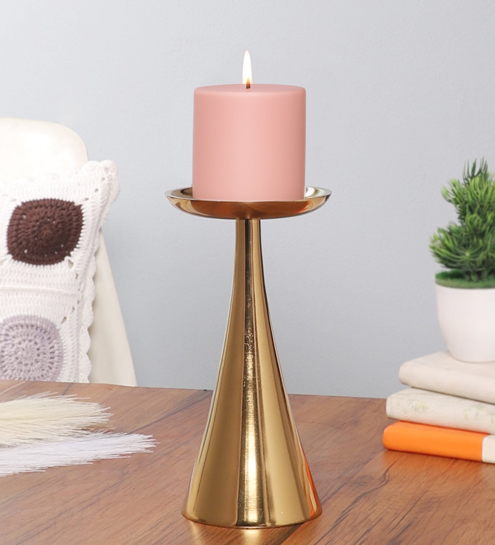 Aureus Petite Gold Pillar Candle Stand- ouch cart