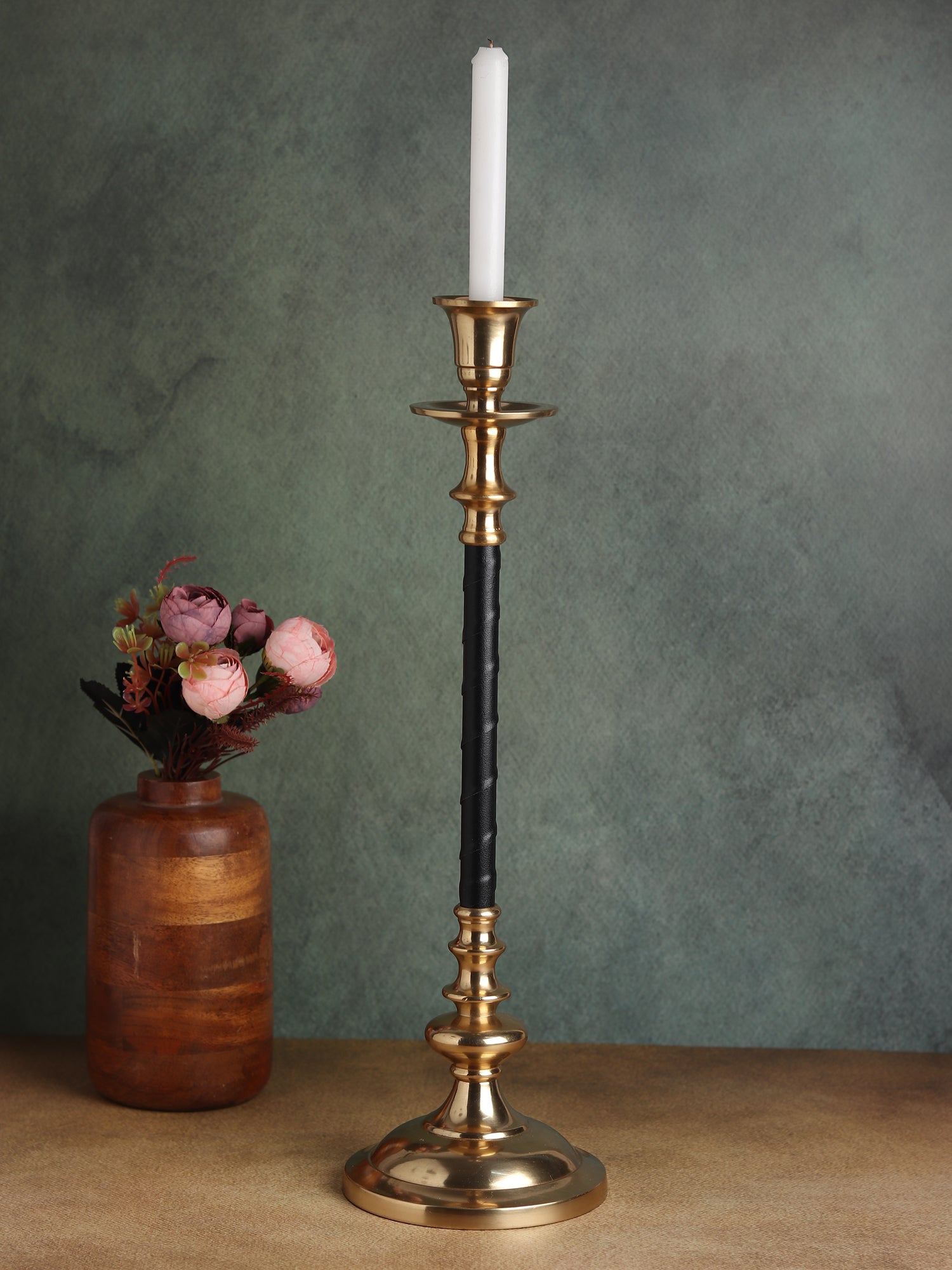 LeatherLuxe Candle holder in Brown Black Medium size