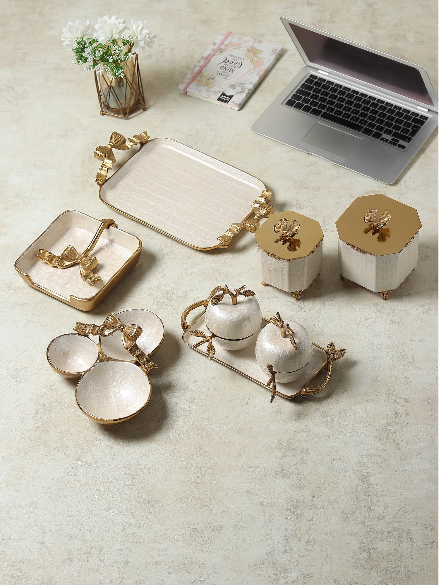 Avelion Ivory Pearl Small Storage Box M.M.I. OVERSEAS