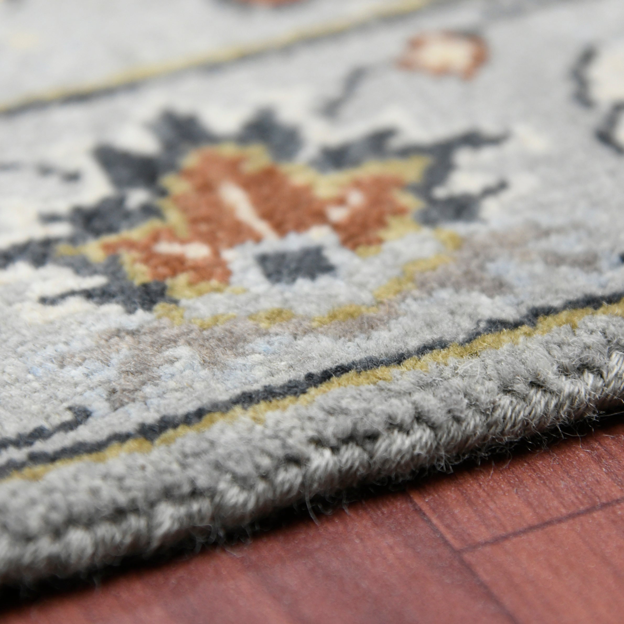 Luxor Classic Pattern Hand Knotted  Rectangle Anti-Skid Designer Carpet, Prayer Rug For Office Cabins, Small Living Spaces - 2'X3'