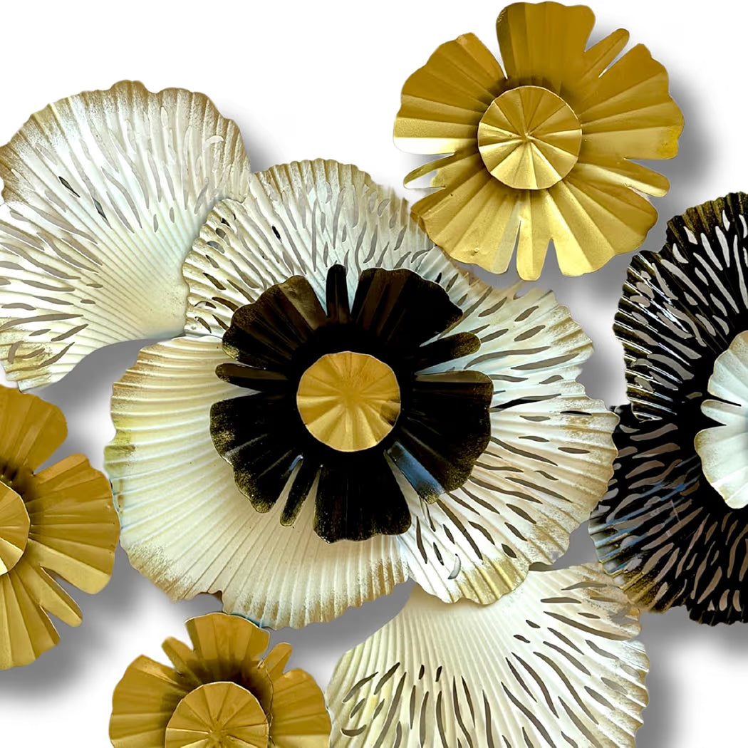 WHITY BLACK WALL ART