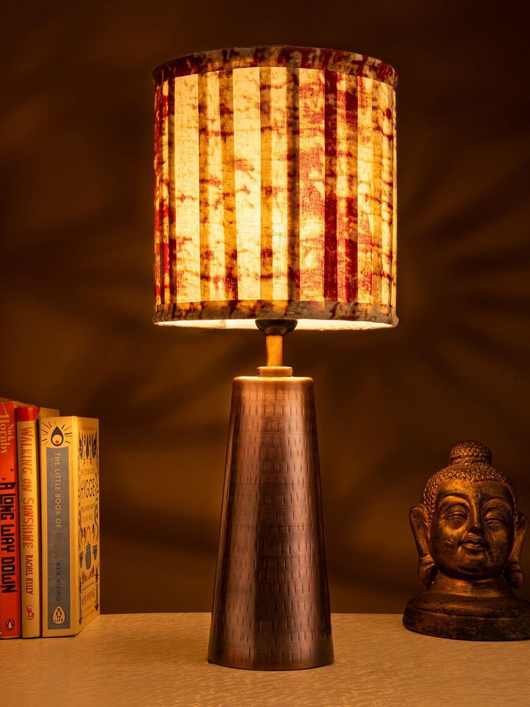 Copper Etched V-Shaped Lamp with Pleeted Muticolor Maroon Shade - Ouch Cart