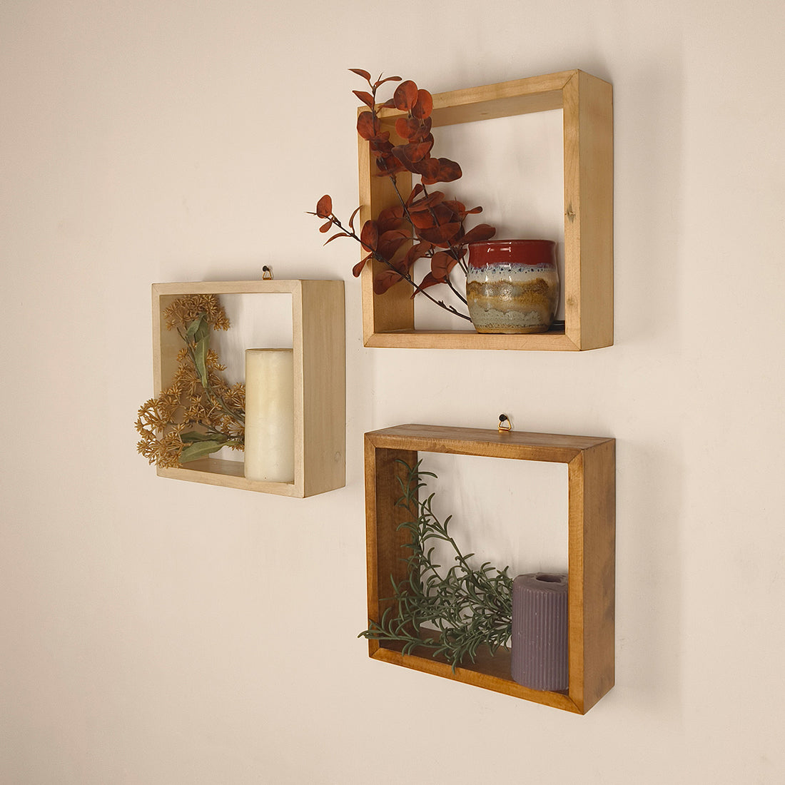 EDWARD III Rectangular Shaped Set of 3 Wooden Wall Shelves