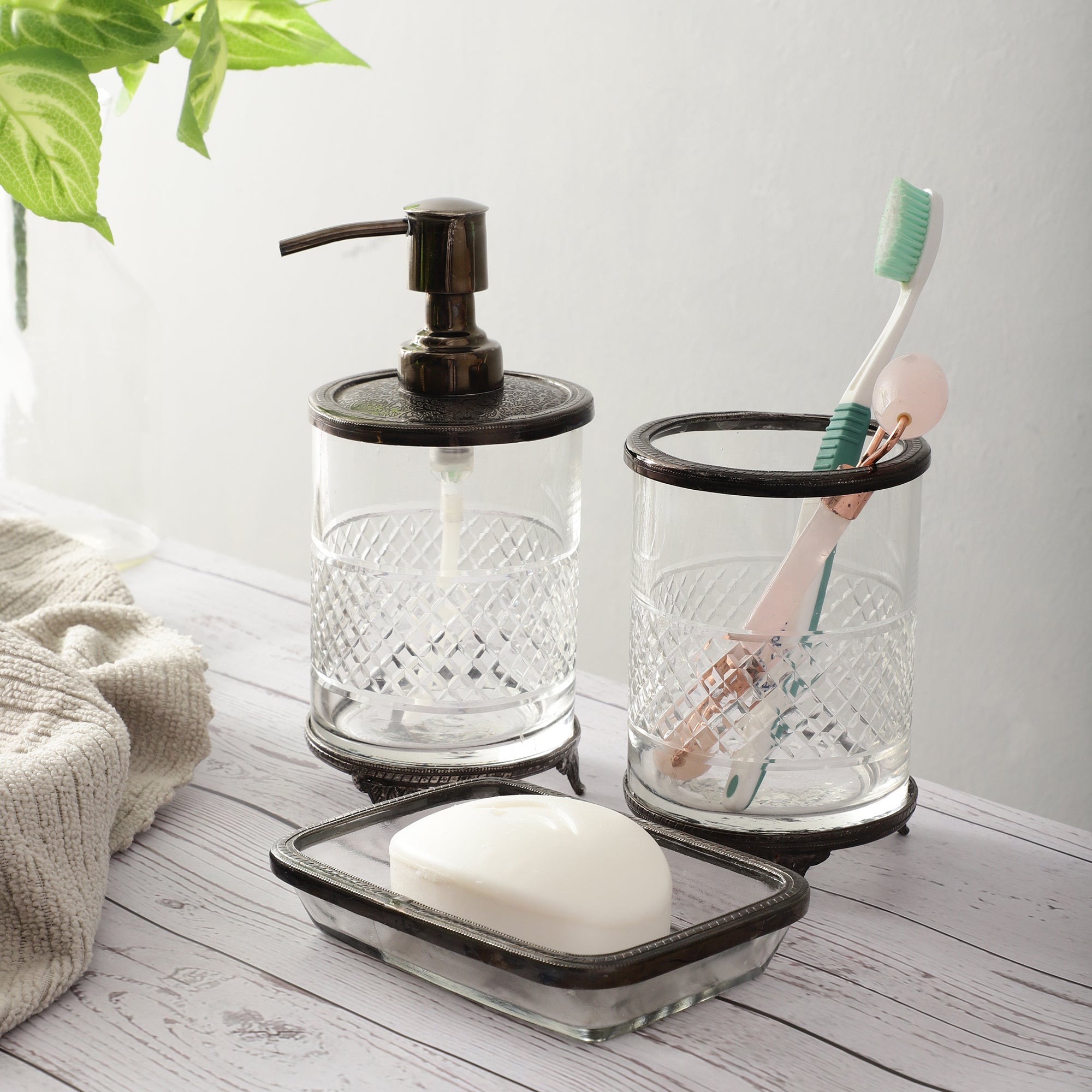 Blake Crystal Cut Bathroom set in Black