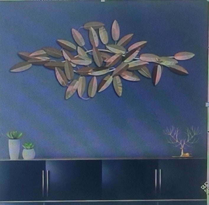 SYMPHONY WALL ARTHandmade One-of-a-kind original piece 6 Month Waranty Perfect for a modern or coastal-themed room Adds a pop of color