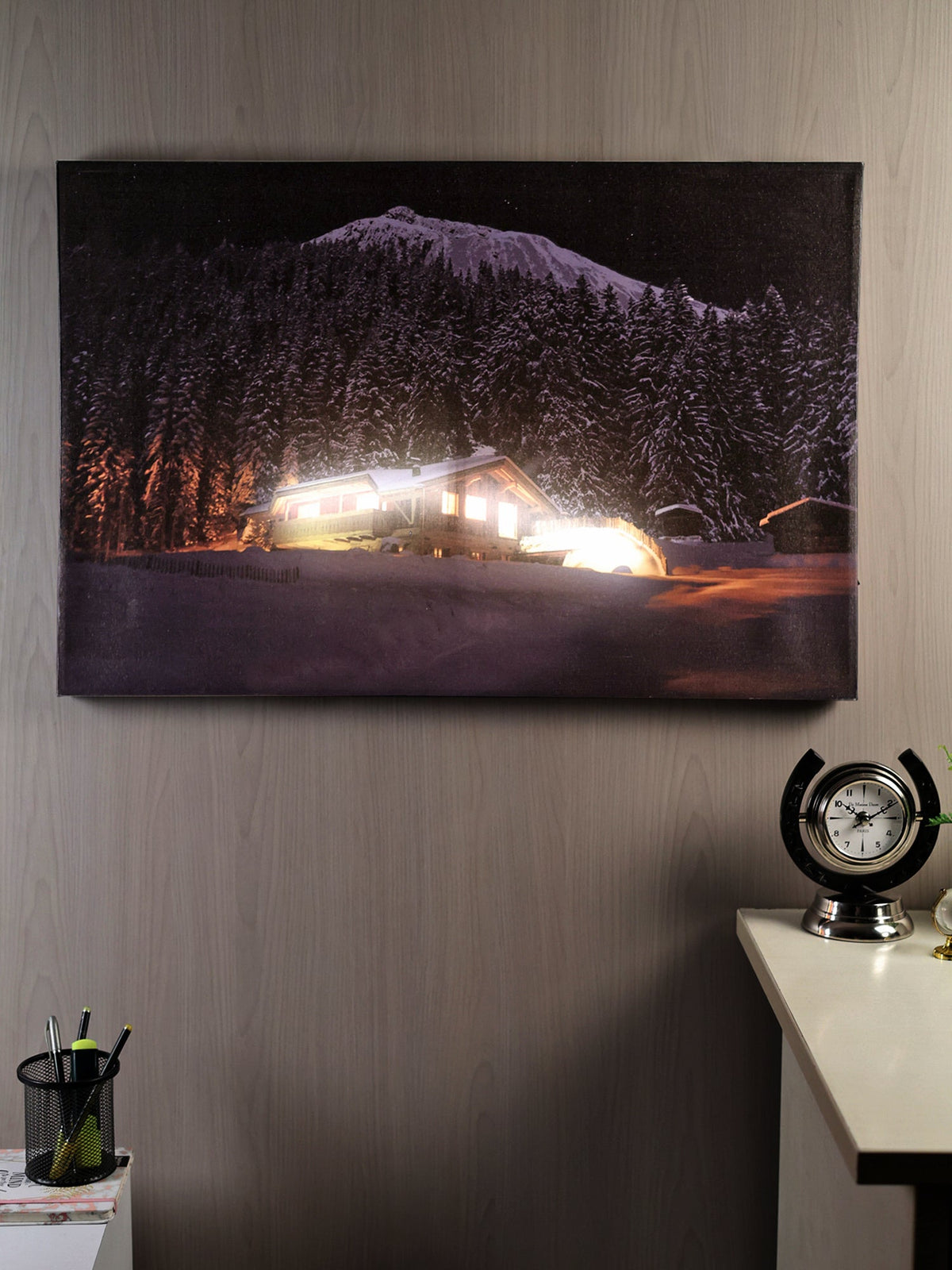 Golden Retreat – Illuminated Cabin Wall Art M.M.I. OVERSEAS