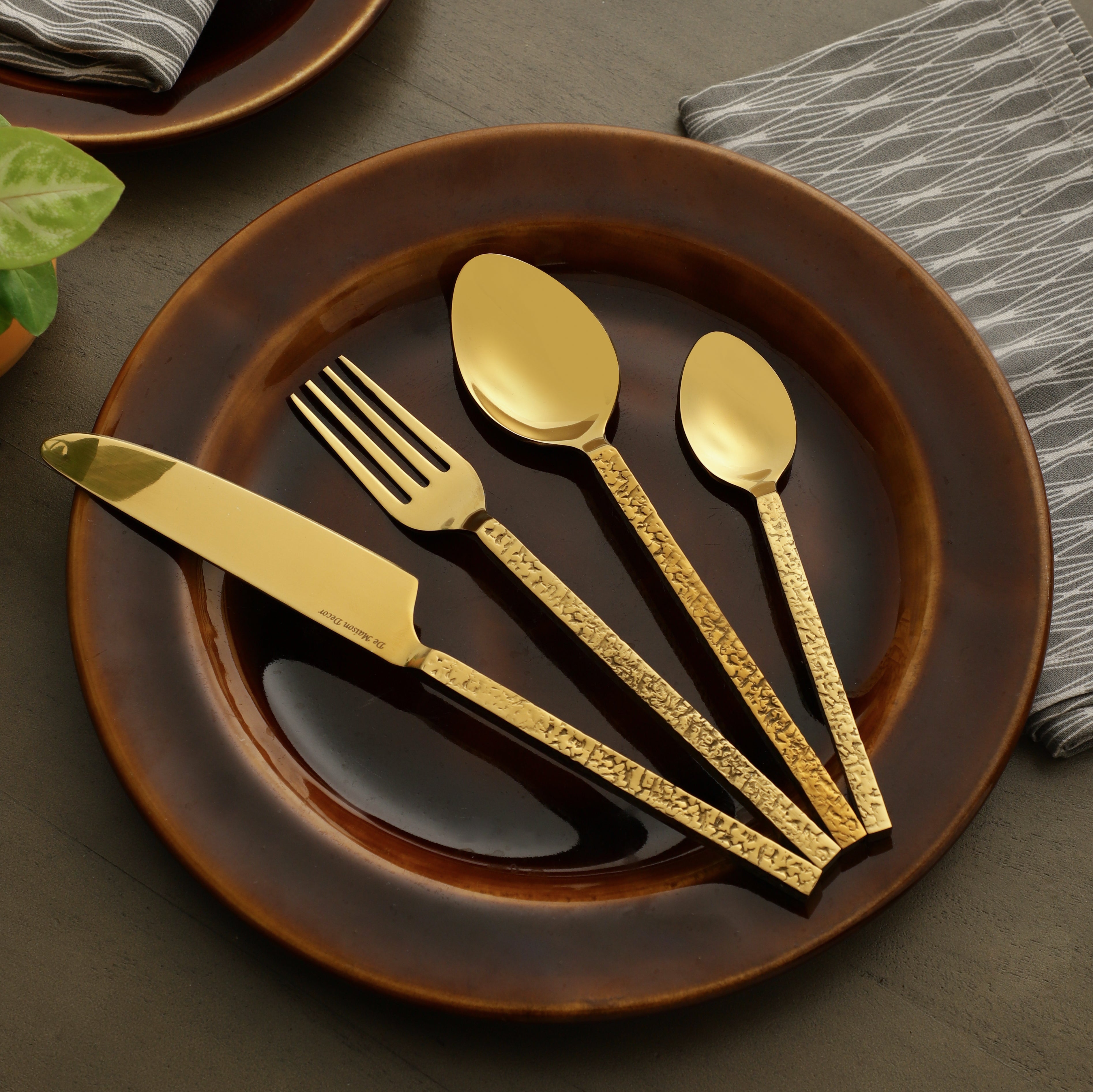Ember Texture Cutlery Set - OUCH CART | Kitchen & dinning's