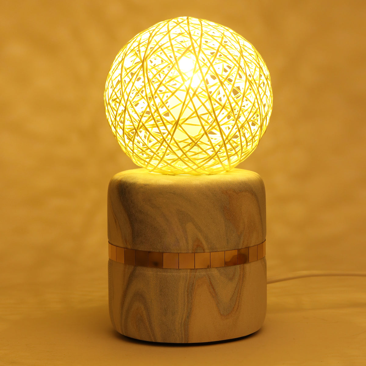 Weave Forme Table Lamp - Ouchcart