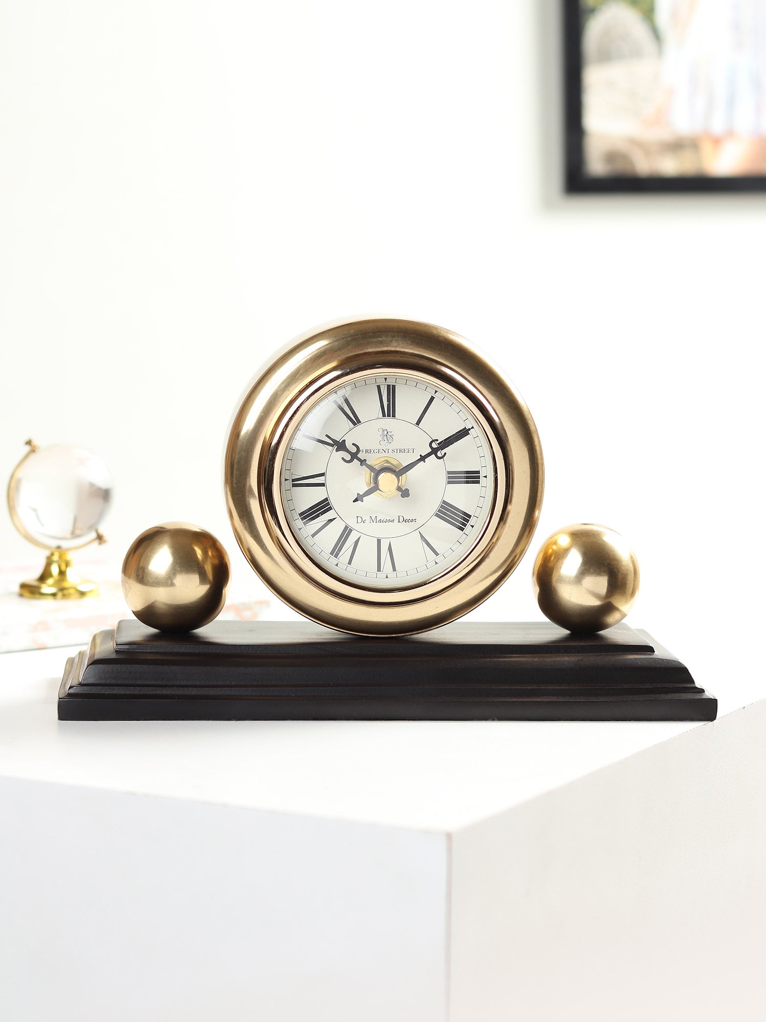 Orbitron table clock in gold- OUCHCART | Wall clock