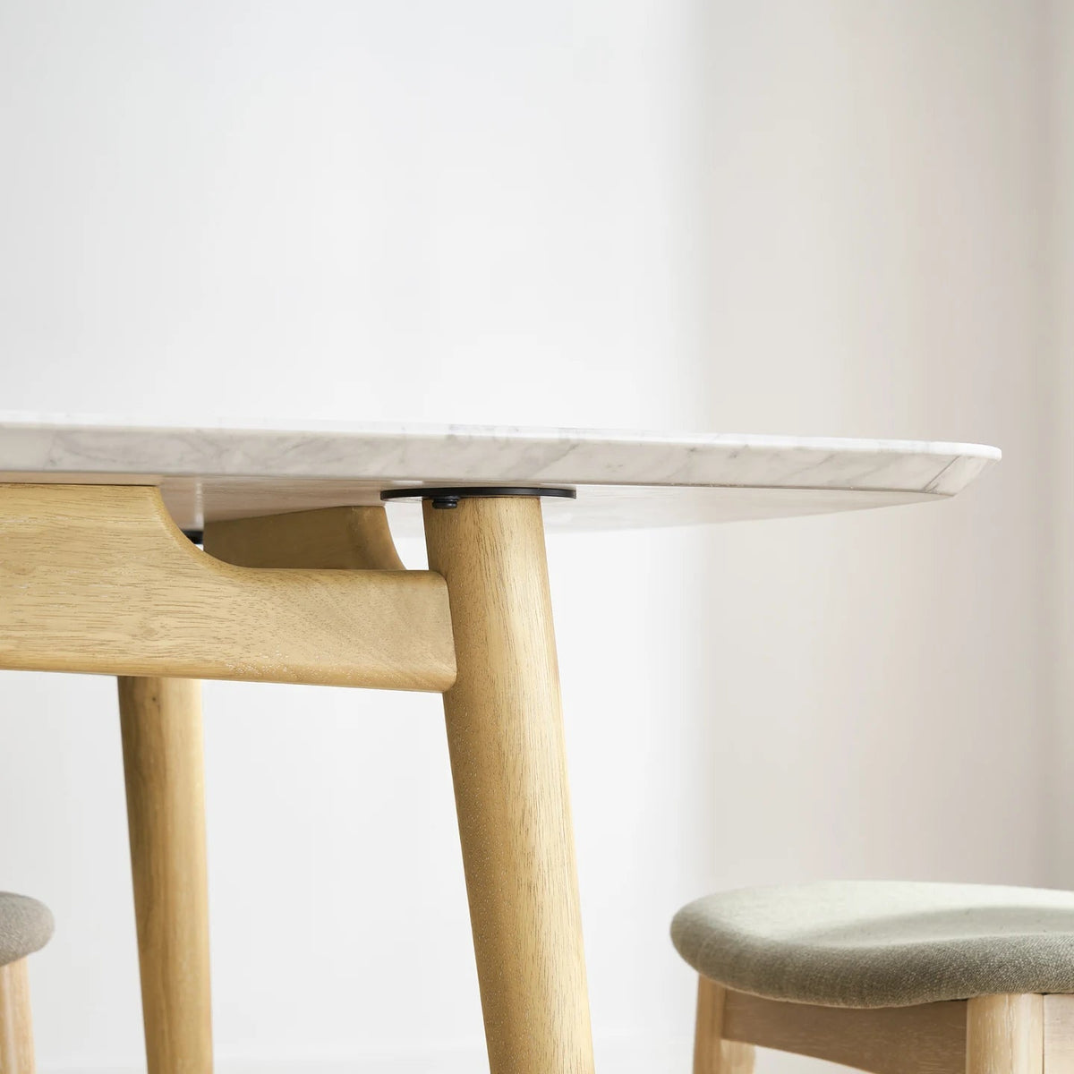 Kelsey Faux Marble Dining Table, White Wash Ouch Cart
