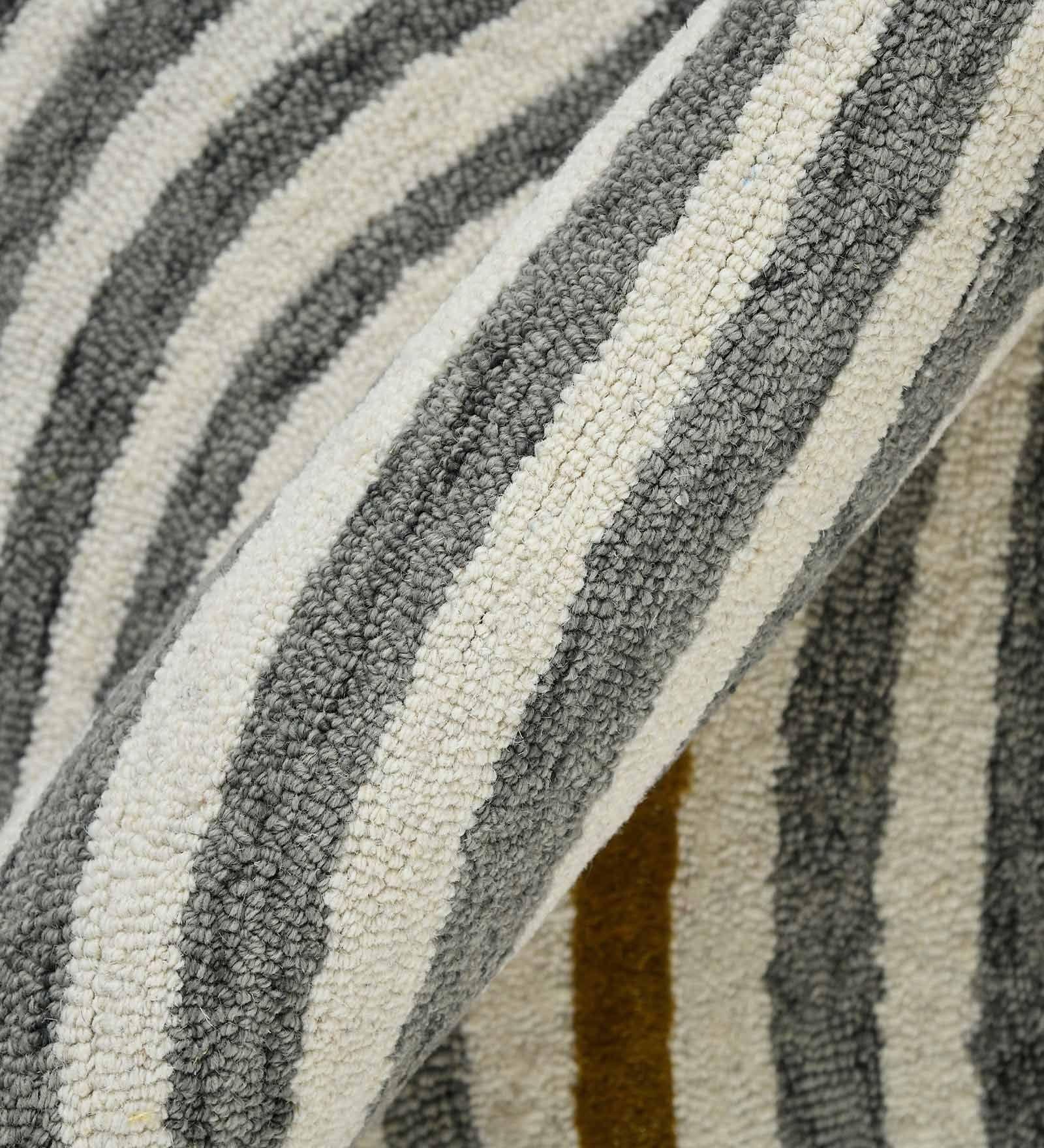 WHITE IVORY Wool & Viscose Canyan 4x6 Feet Hand-Tufted Carpet - Rug - Ouch Cart