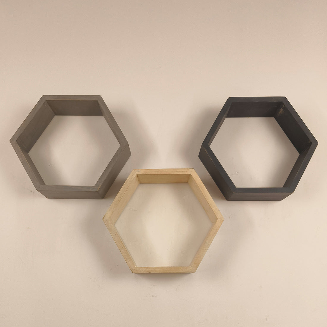 OLIVER III Hexagonal Shaped Set of 3 Wooden Wall Shelves - OUCH CART | Wall decor