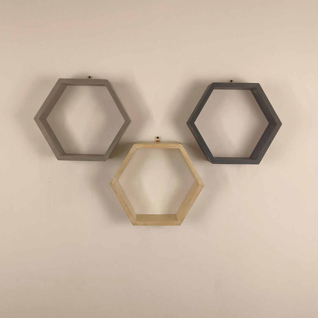 OLIVER III Hexagonal Shaped Set of 3 Wooden Wall Shelves