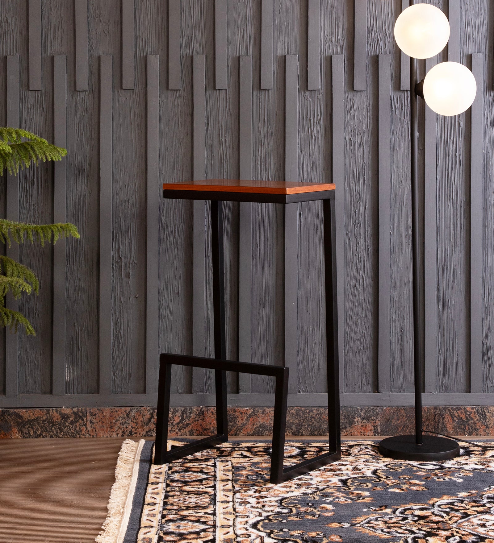 Fressia Bar Stool By Shoppeefry