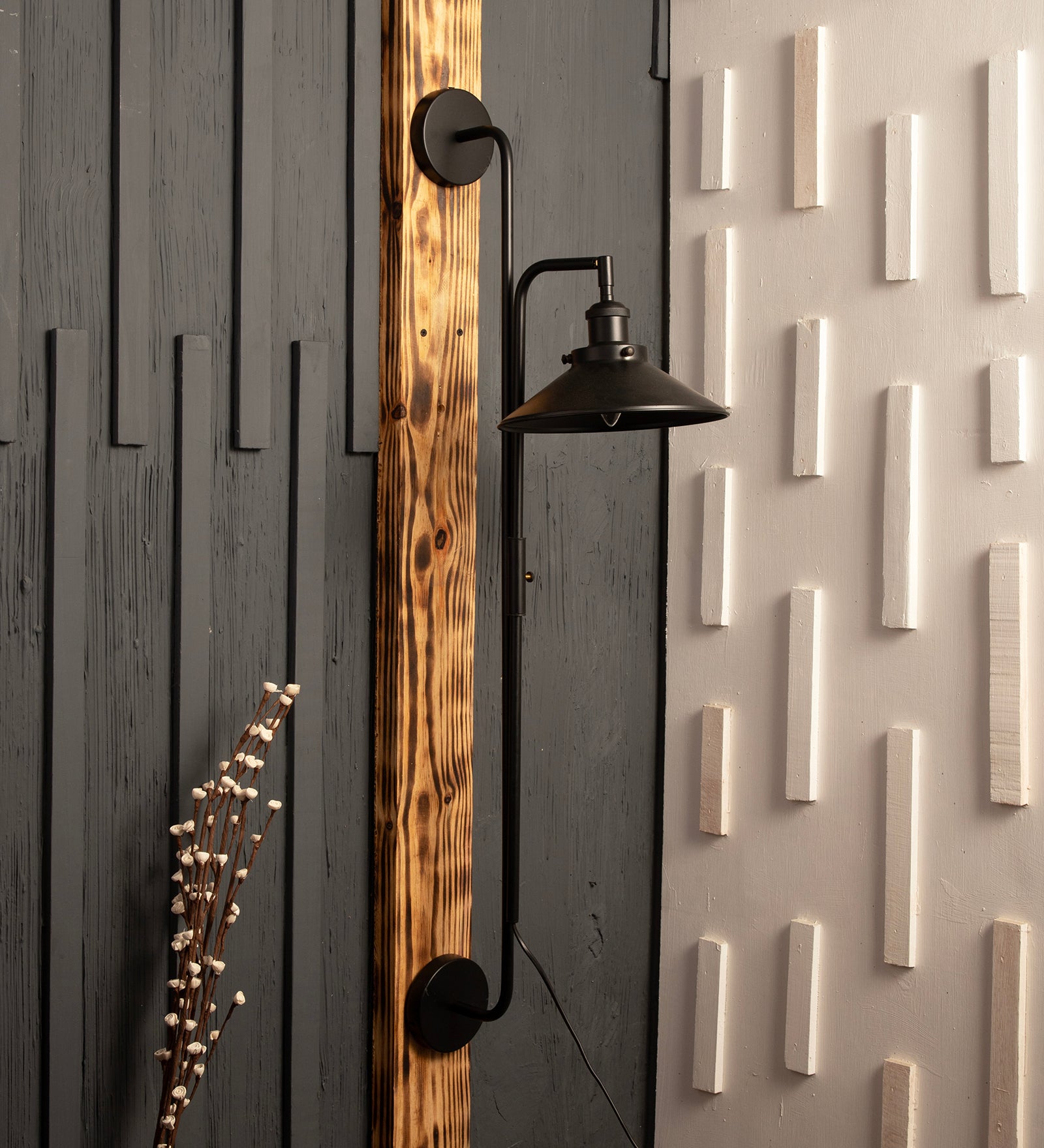Swing Arm Wall Light By Shoppeefry