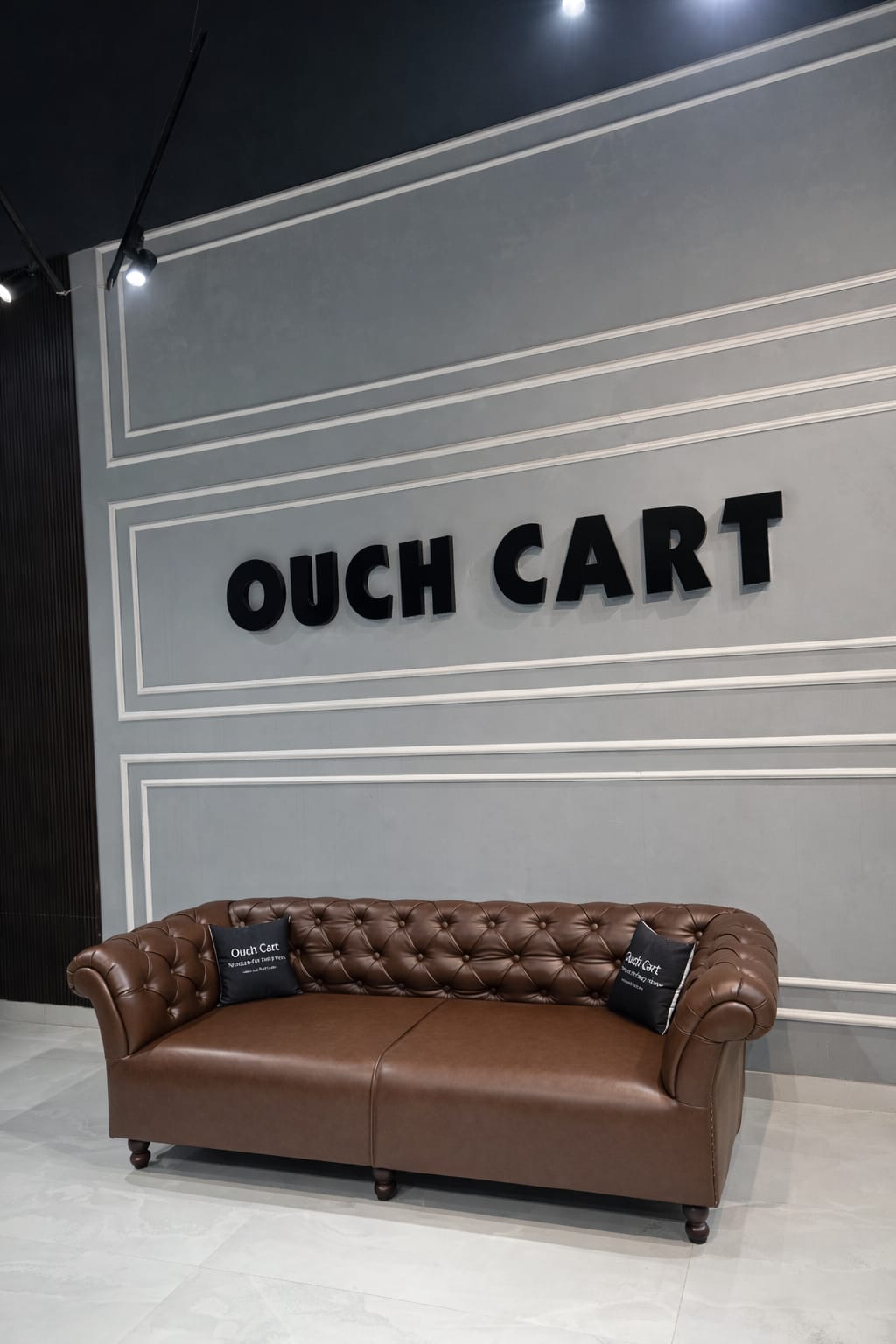 Rolled Arm Back Tufted Chesterfield Sofa