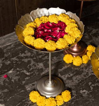 mixure sat of 5 urli - Ouch Cart