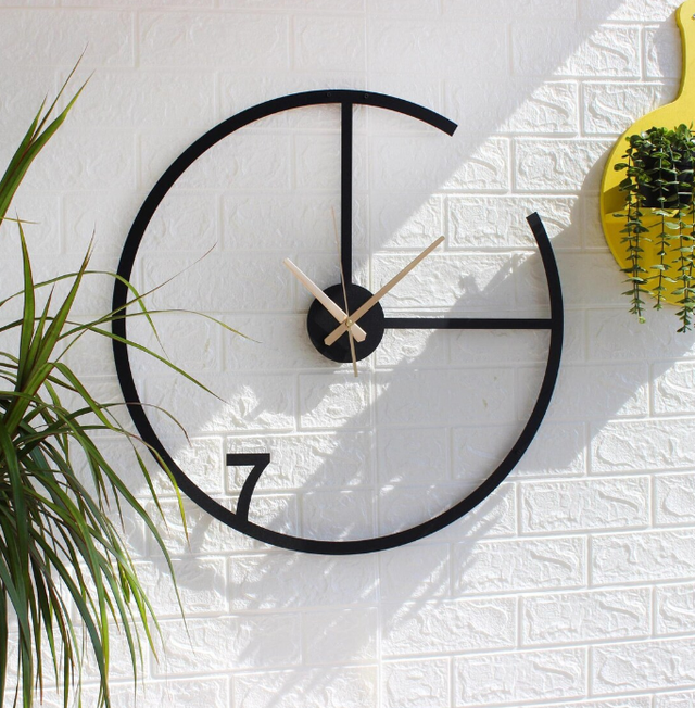 Ring and pipe seven wallclock N.R.HOMESDECOR