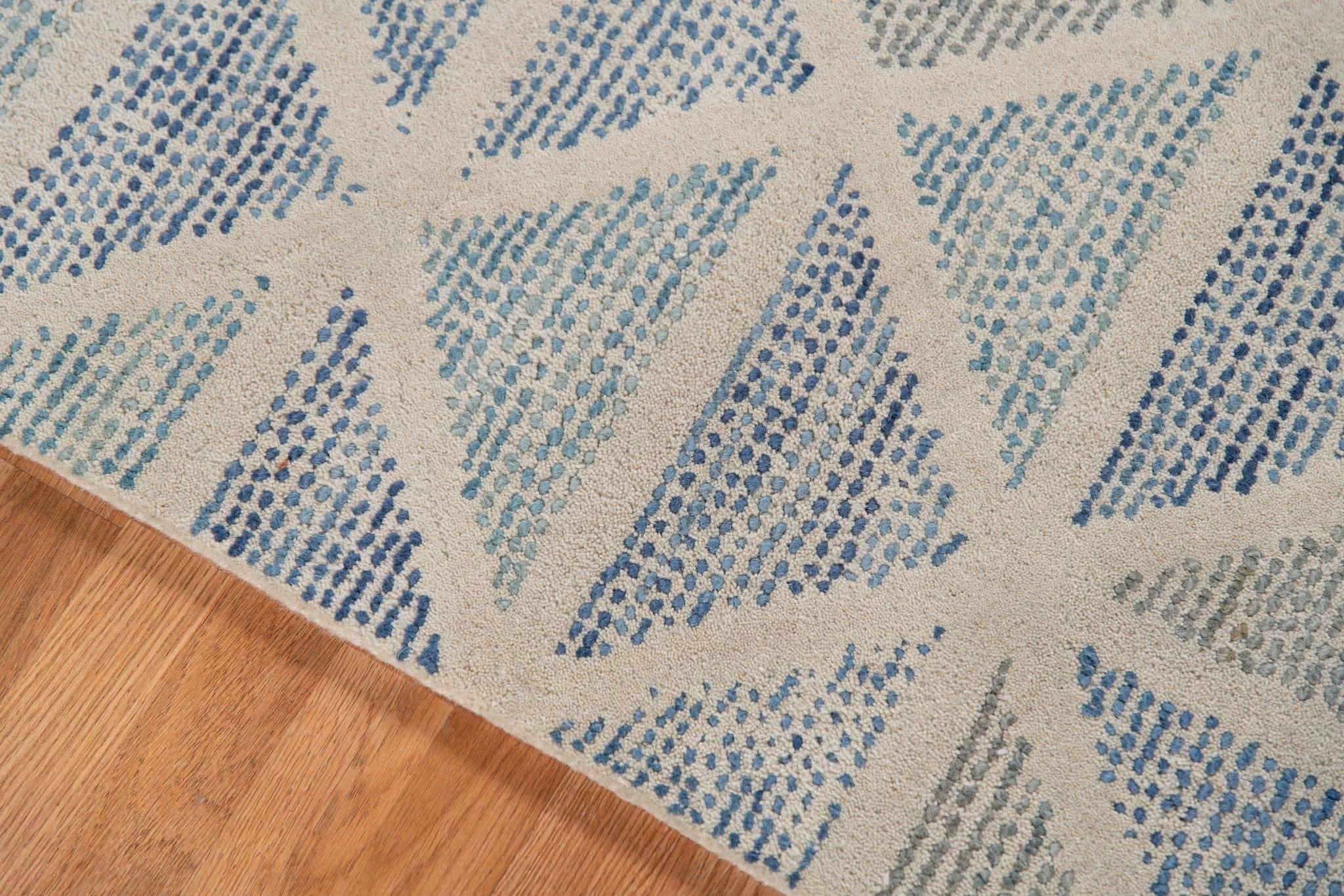 Smoke Gray Wool Vector 5x8 Feet Hand-Tufted Carpet - Rug - Ouch Cart