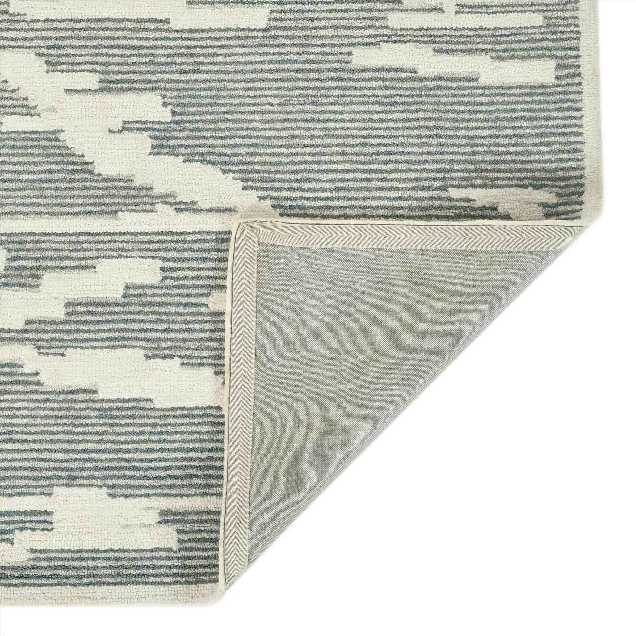 CHI2-GRAY_BACK