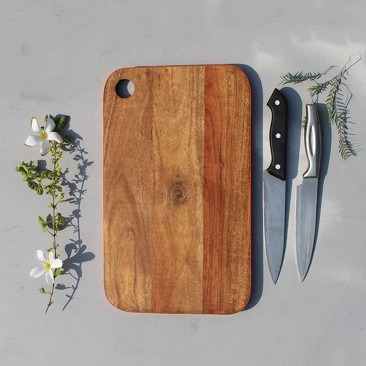 ACACIA WOOD CHOPPING BOARD CUM SERVING TRAY - Ouch Cart
