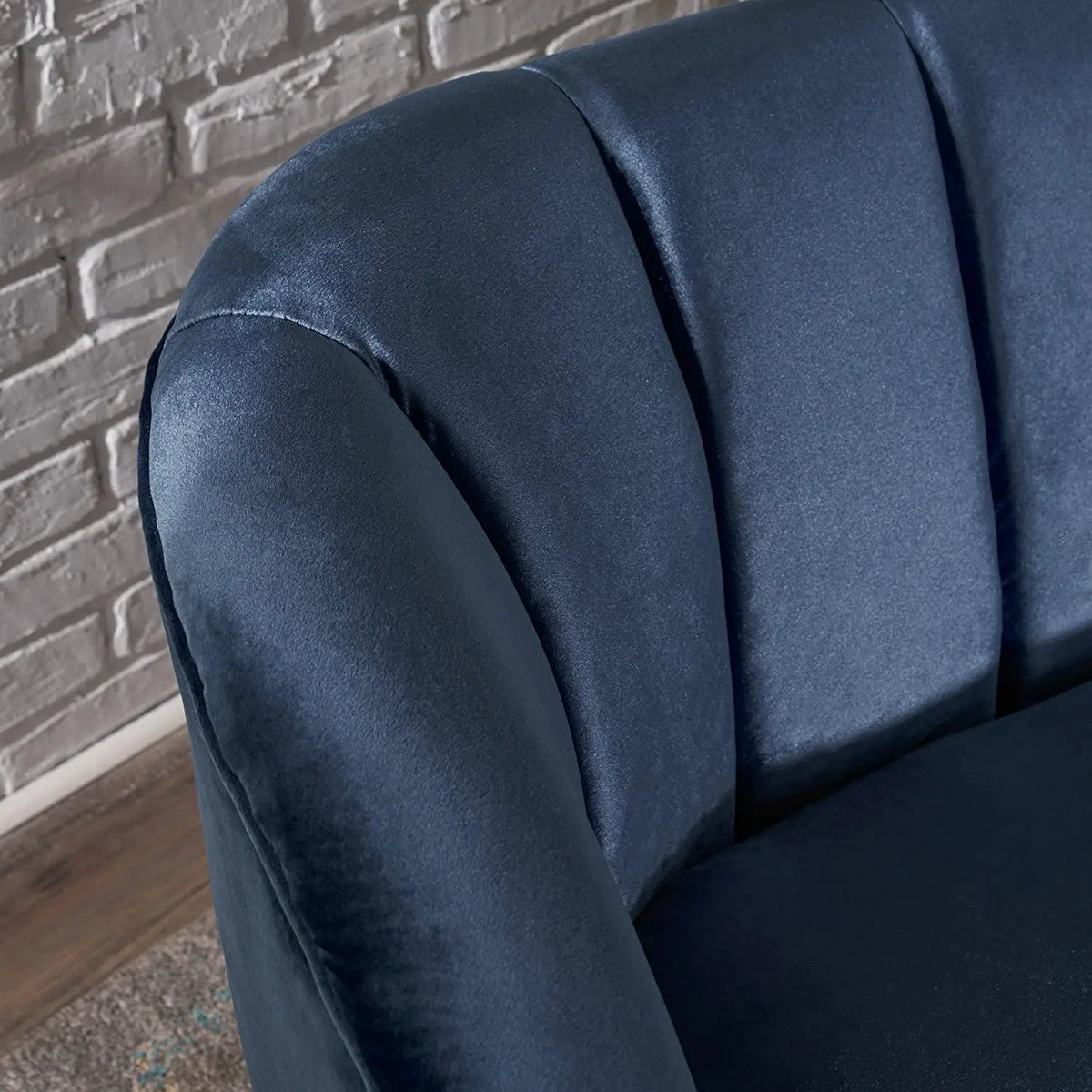 Amaia Modern Velvet Sofa - Ouch Cart
