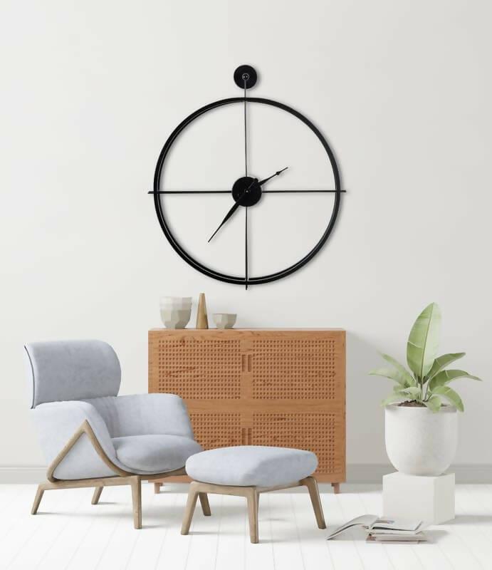 Black Metal Round Wall Clock - Ouch Cart