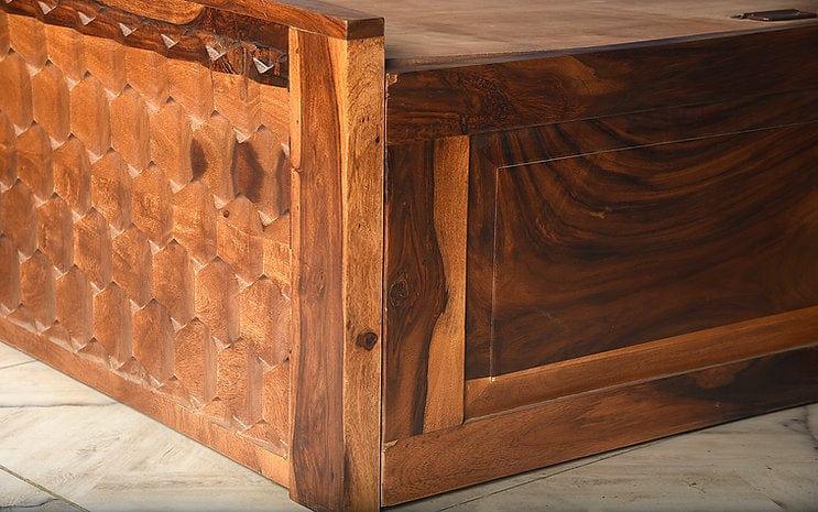 Sheesham Wood Kaalki King Bed - Ouch Cart