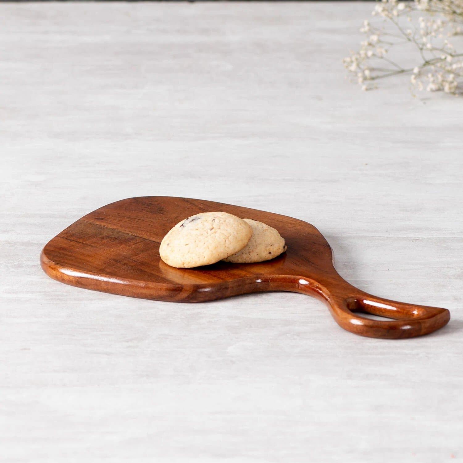 BEAUTIFULLY DESIGNED ACACIA WOOD CHOPPING BOARD - Ouch Cart