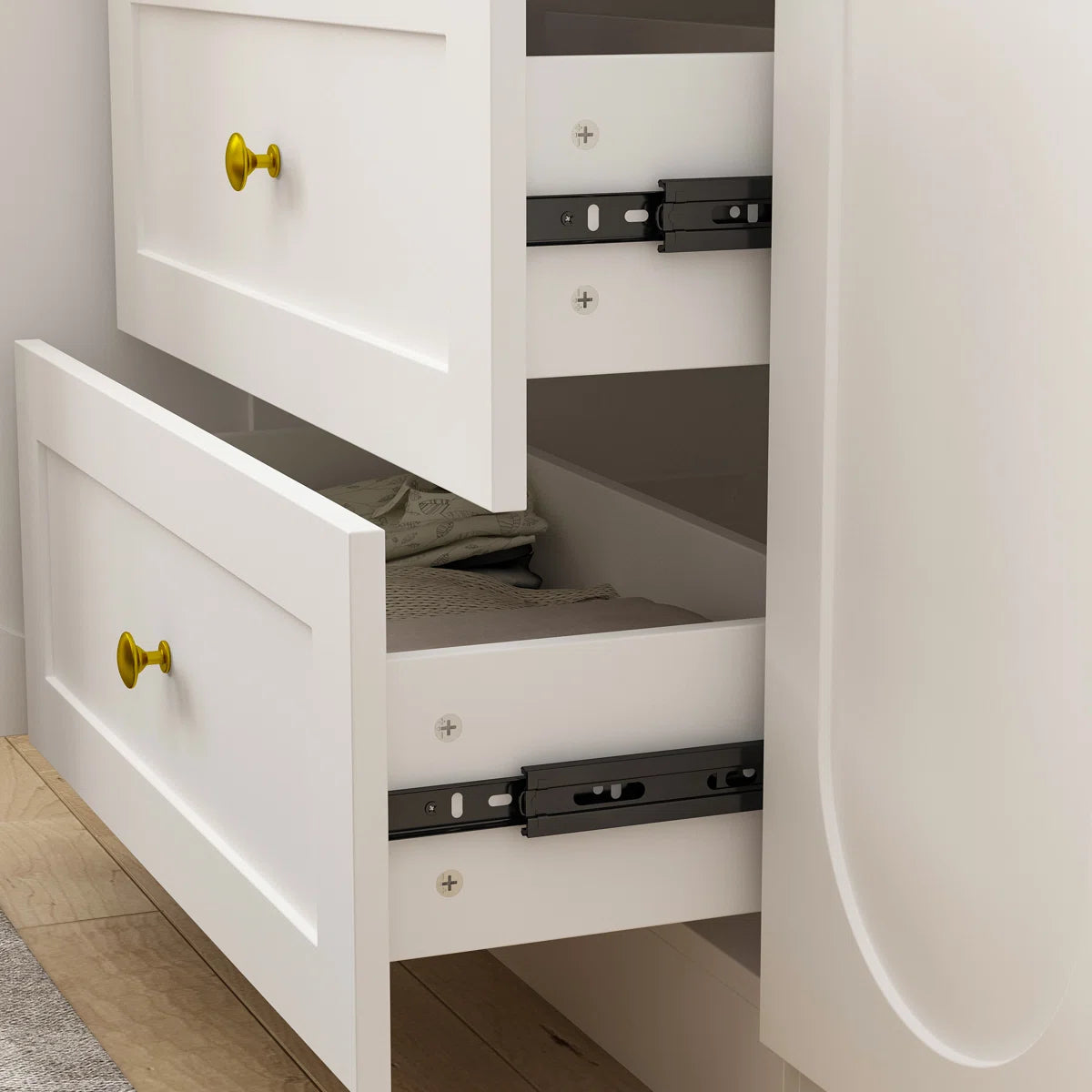 Elegent Wardrobe With Strong Storage And White Finish