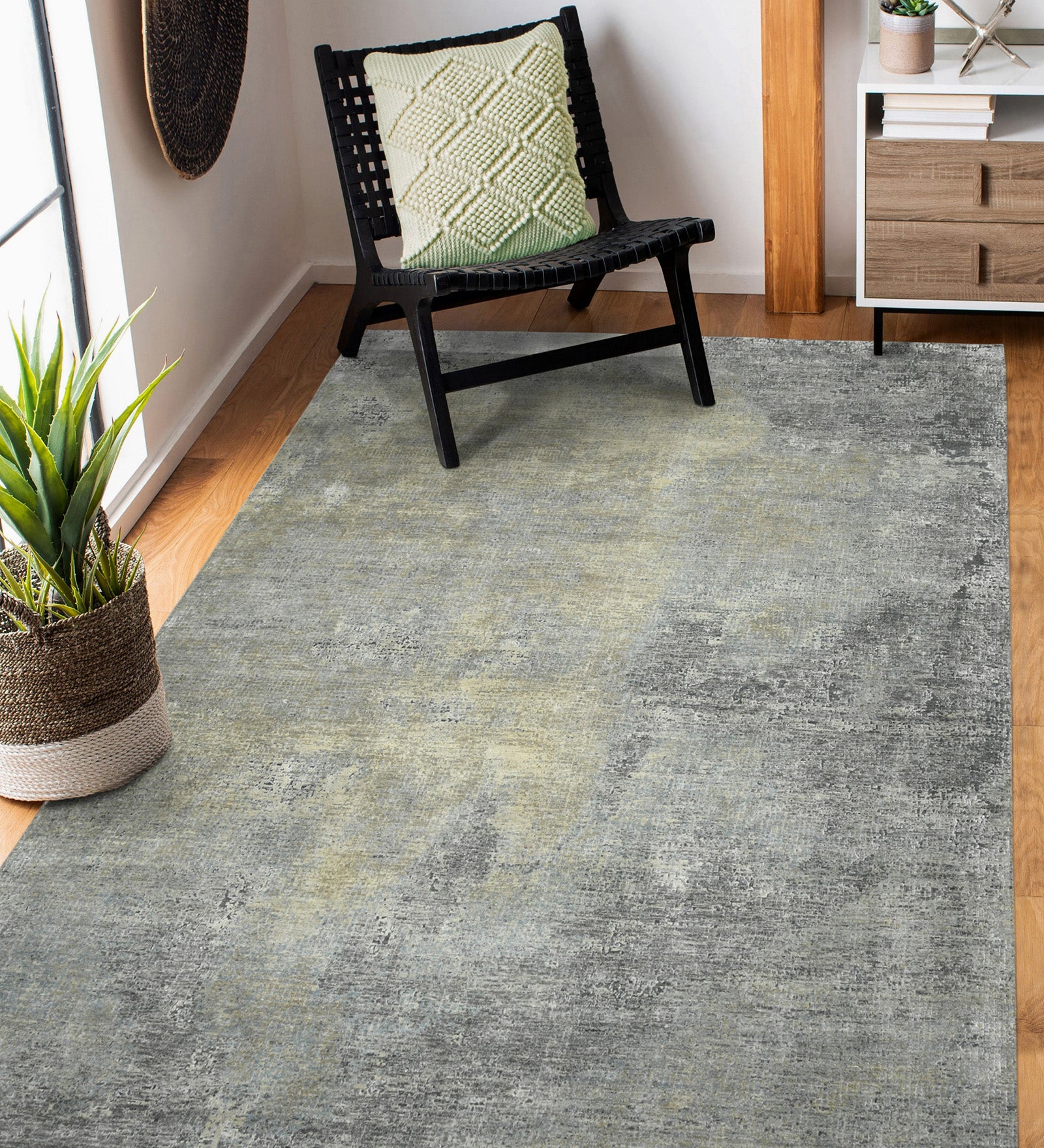 Emerald Modern Pattern Hand Knotted  Rectangle Anti-Skid Designer Carpet, Prayer Rug For Office Cabins, Small Living Spaces - 2'X3'