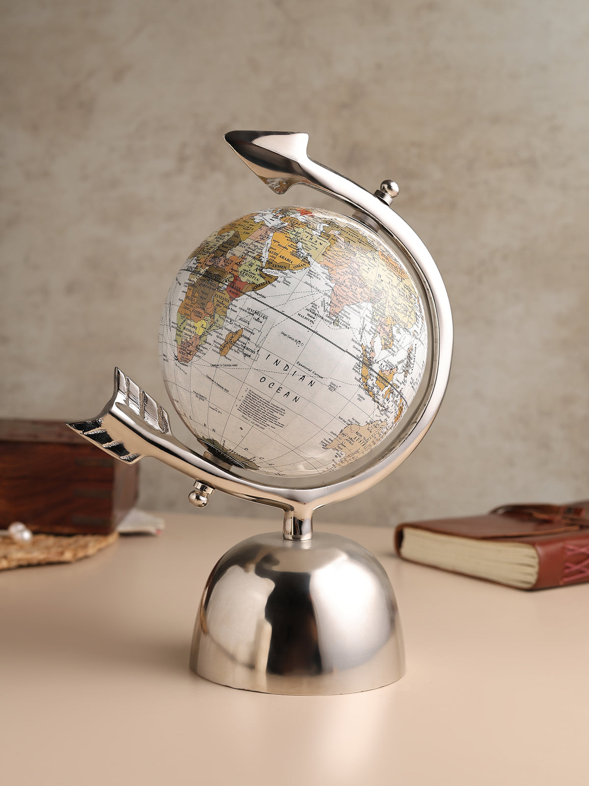 Asteron Arrow Globe - Ouchcart