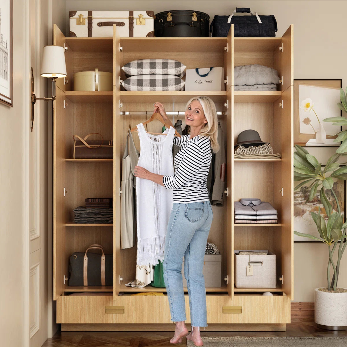 8-Door 2-Drawer Wardrobe With Top Cabinet