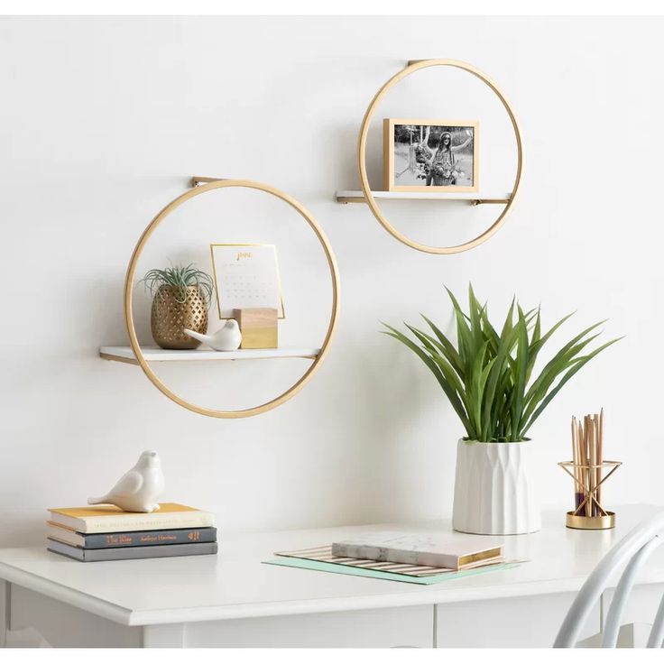 ROUND CIRCLE WALL HANGING