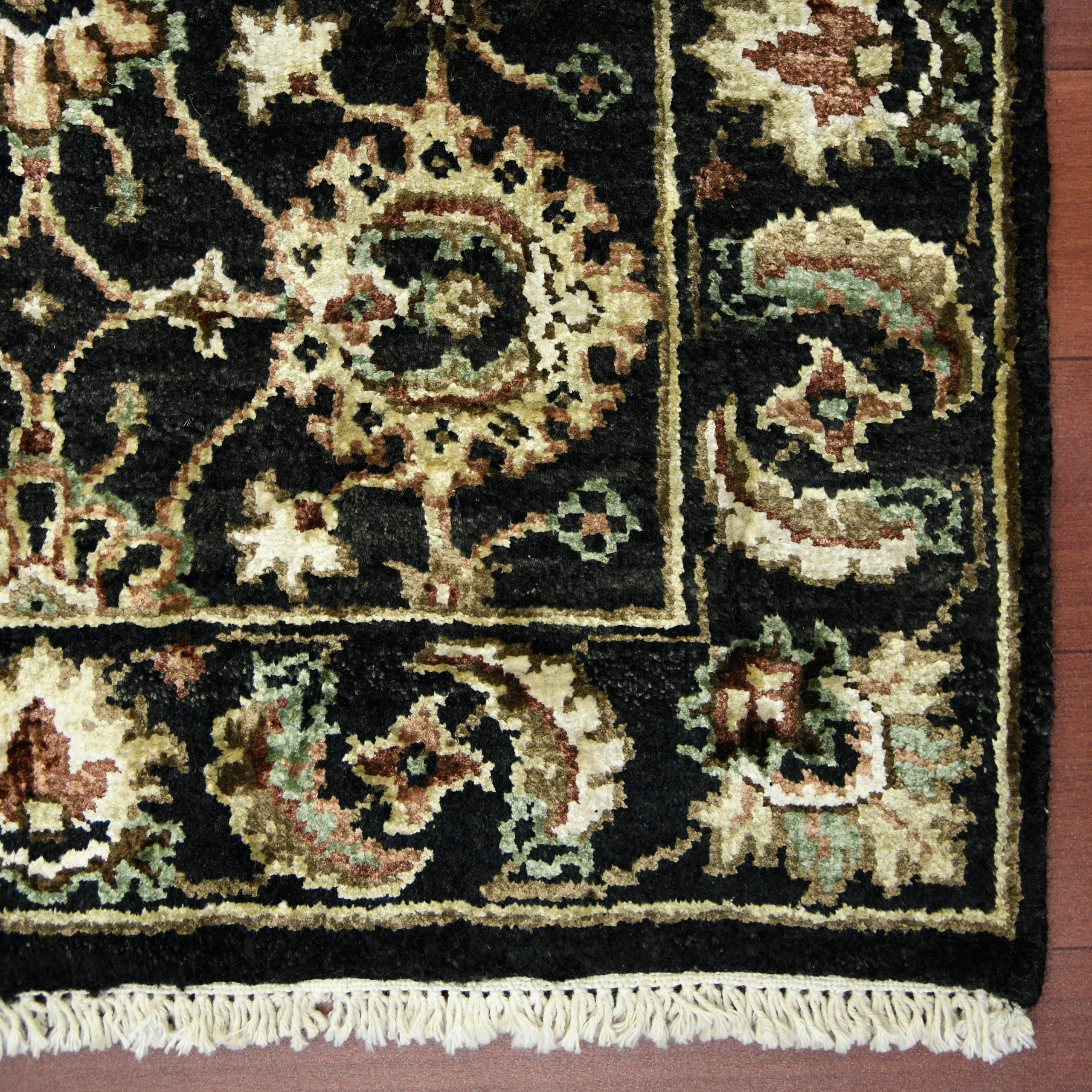 Luxor Classic Pattern Hand Knotted  Rectangle Anti-Skid Designer Carpet, Prayer Rug For Office Cabins, Small Living Spaces - 2'X3'