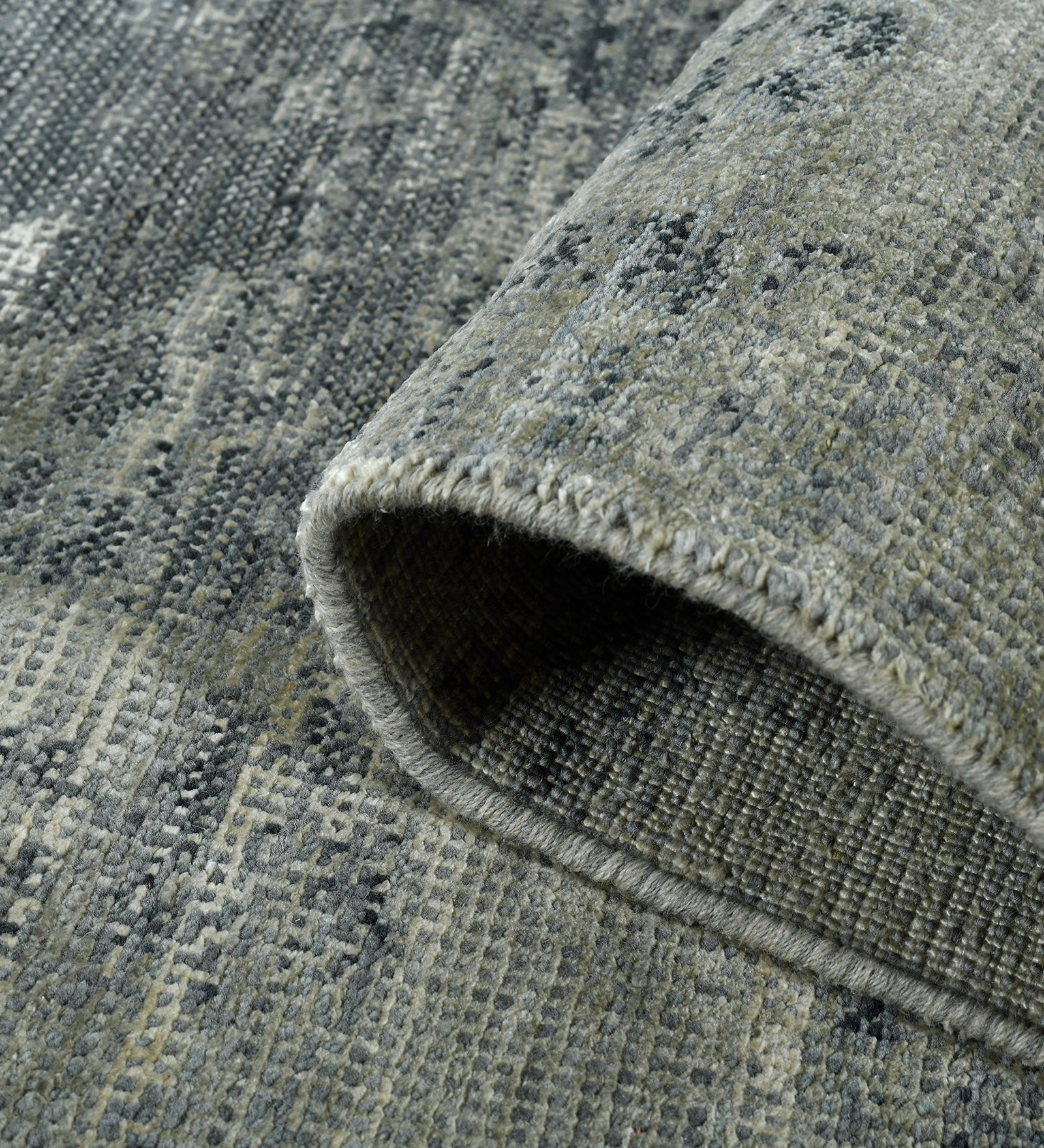 Dazzle Modern Pattern Hand Knotted  Rectangle Anti-Skid Designer Carpet, Prayer Rug For Office Cabins, Small Living Spaces - 2'X3'