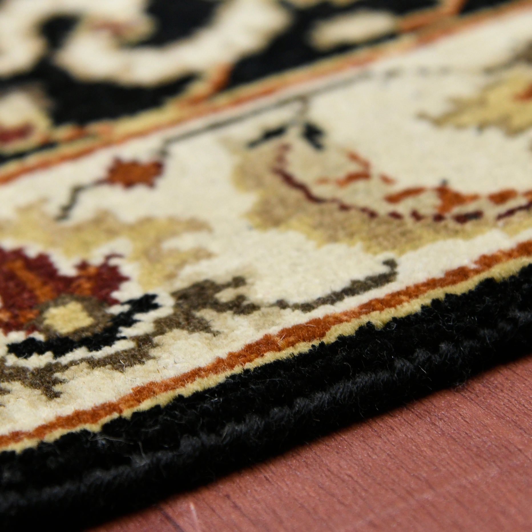 Luxor Classic Pattern Hand Knotted  Rectangle Anti-Skid Designer Carpet, Prayer Rug For Office Cabins, Small Living Spaces - 2'X3'