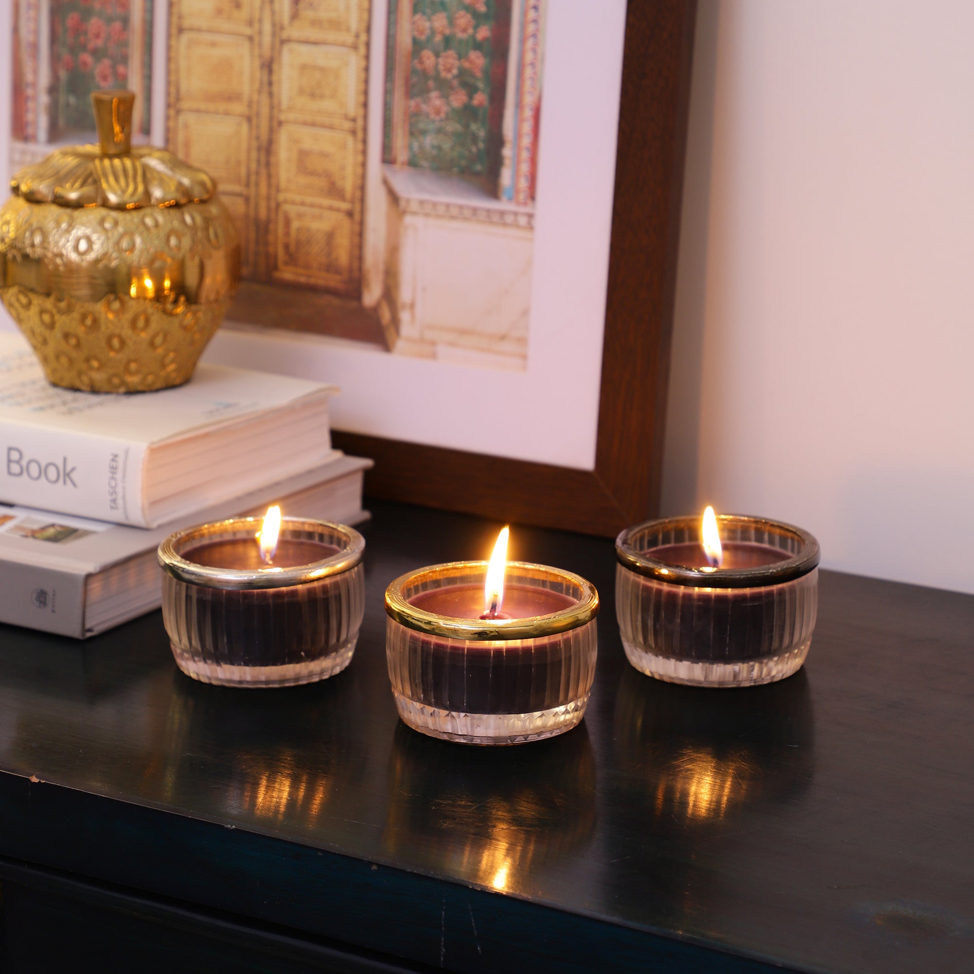 black velvet Scented candle glass jar with Golden Ring