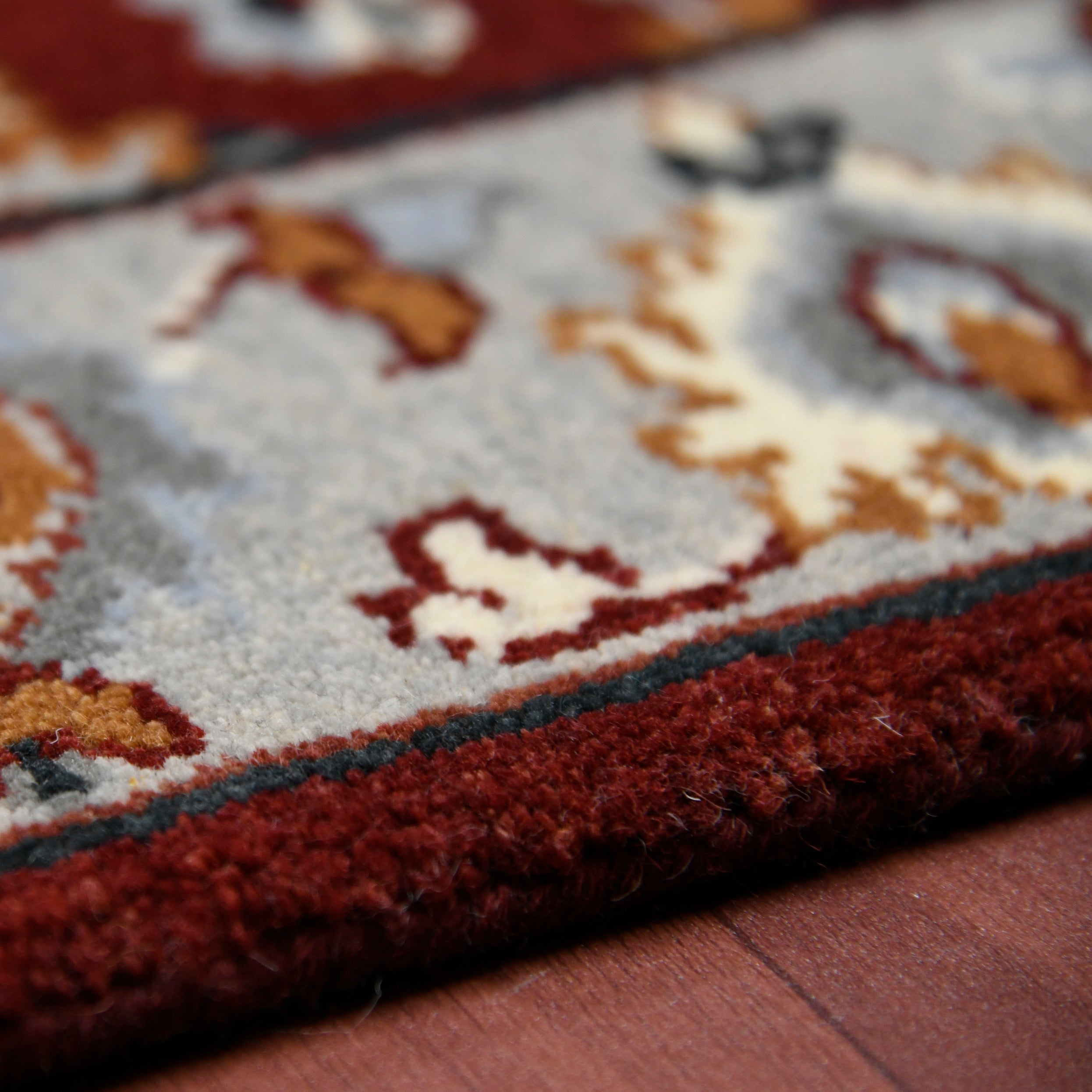 Luxor Classic Pattern Hand Knotted  Rectangle Anti-Skid Designer Carpet, Prayer Rug For Office Cabins, Small Living Spaces - 2'X3'