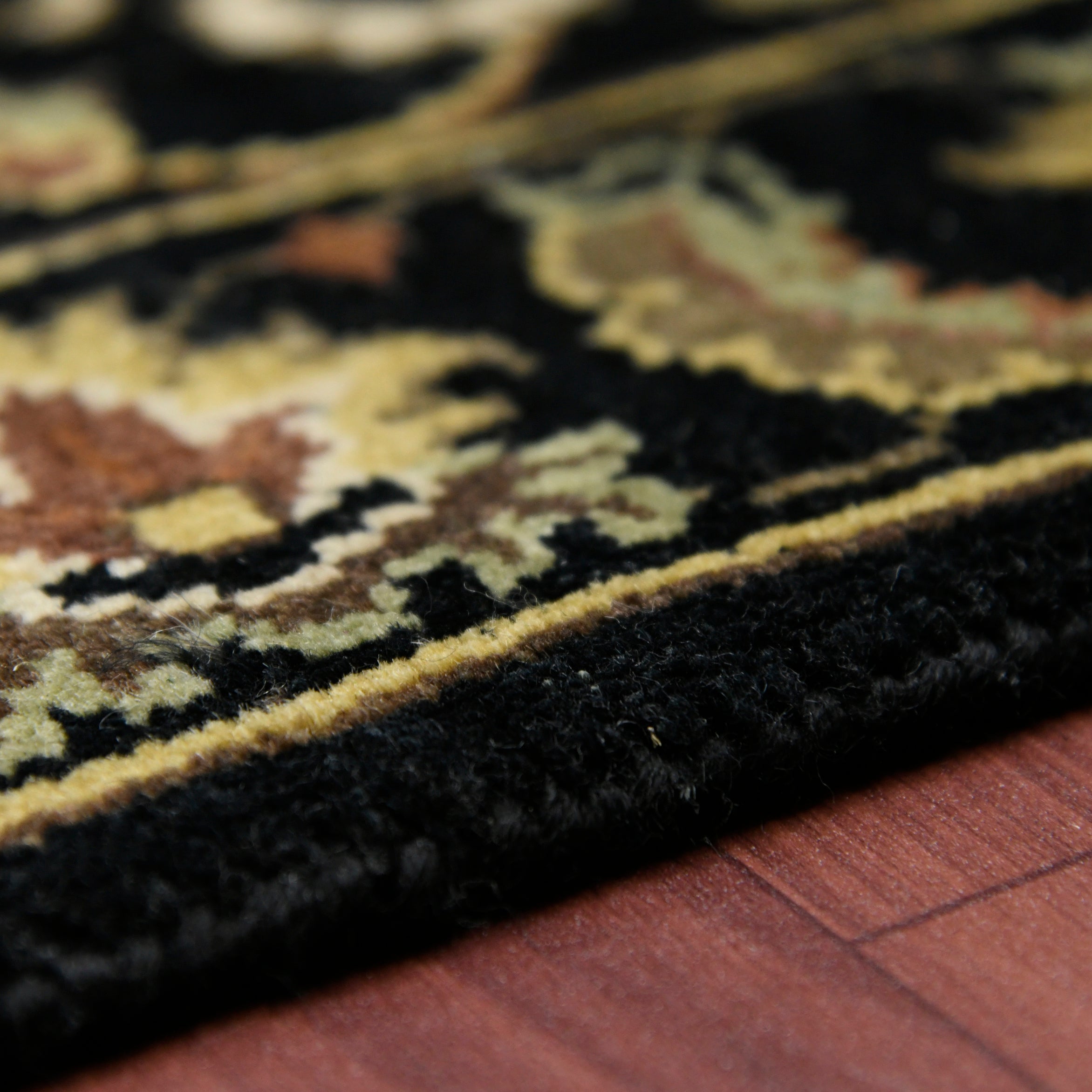 Luxor Classic Pattern Hand Knotted  Rectangle Anti-Skid Designer Carpet, Prayer Rug For Office Cabins, Small Living Spaces - 2'X3'