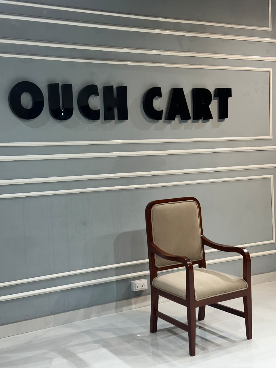 Premium Royal-Style Solid Wood Chair with Handcrafted Armrest Detailing – Standard Brown